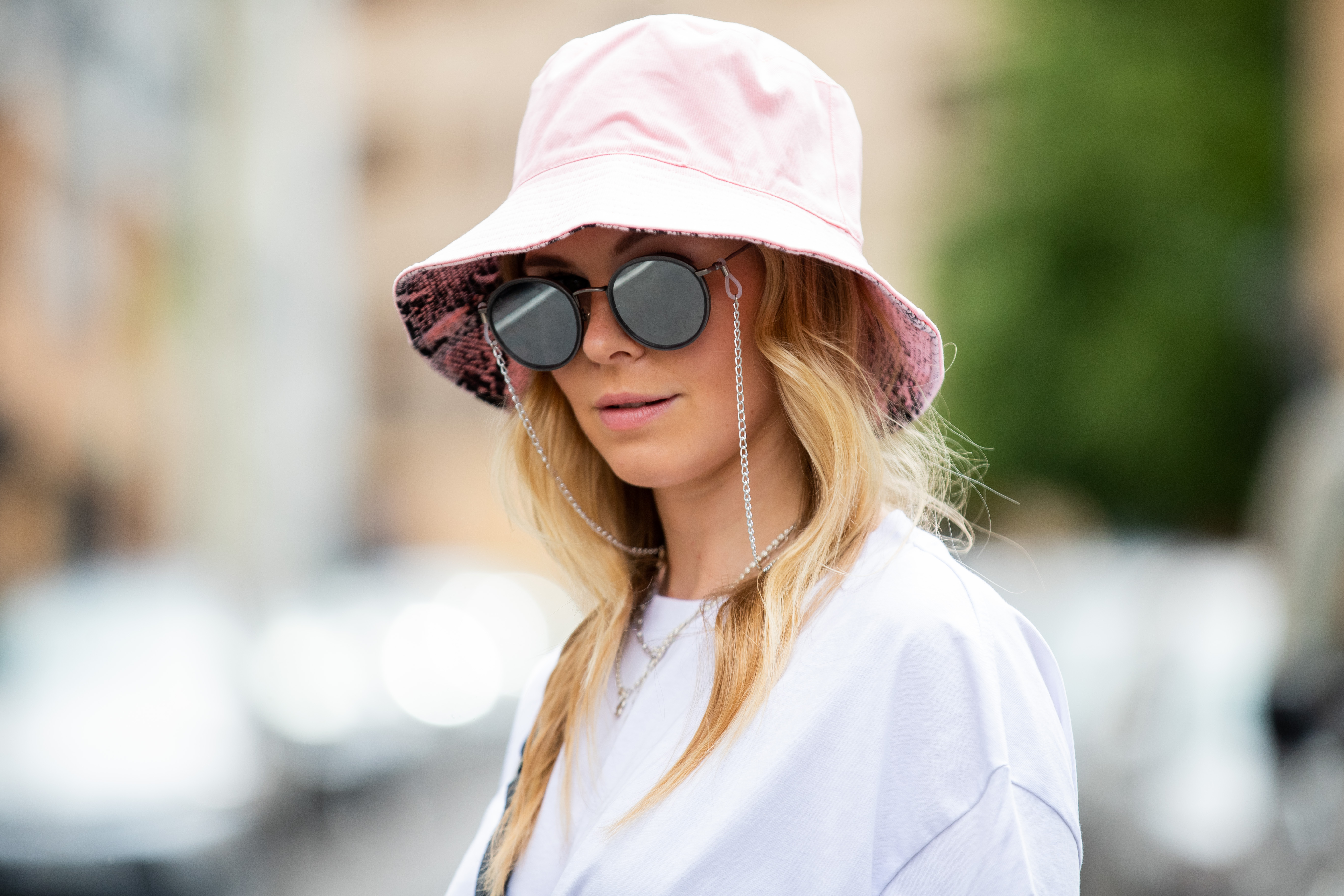 Weekday eclectic best sale bucket hat