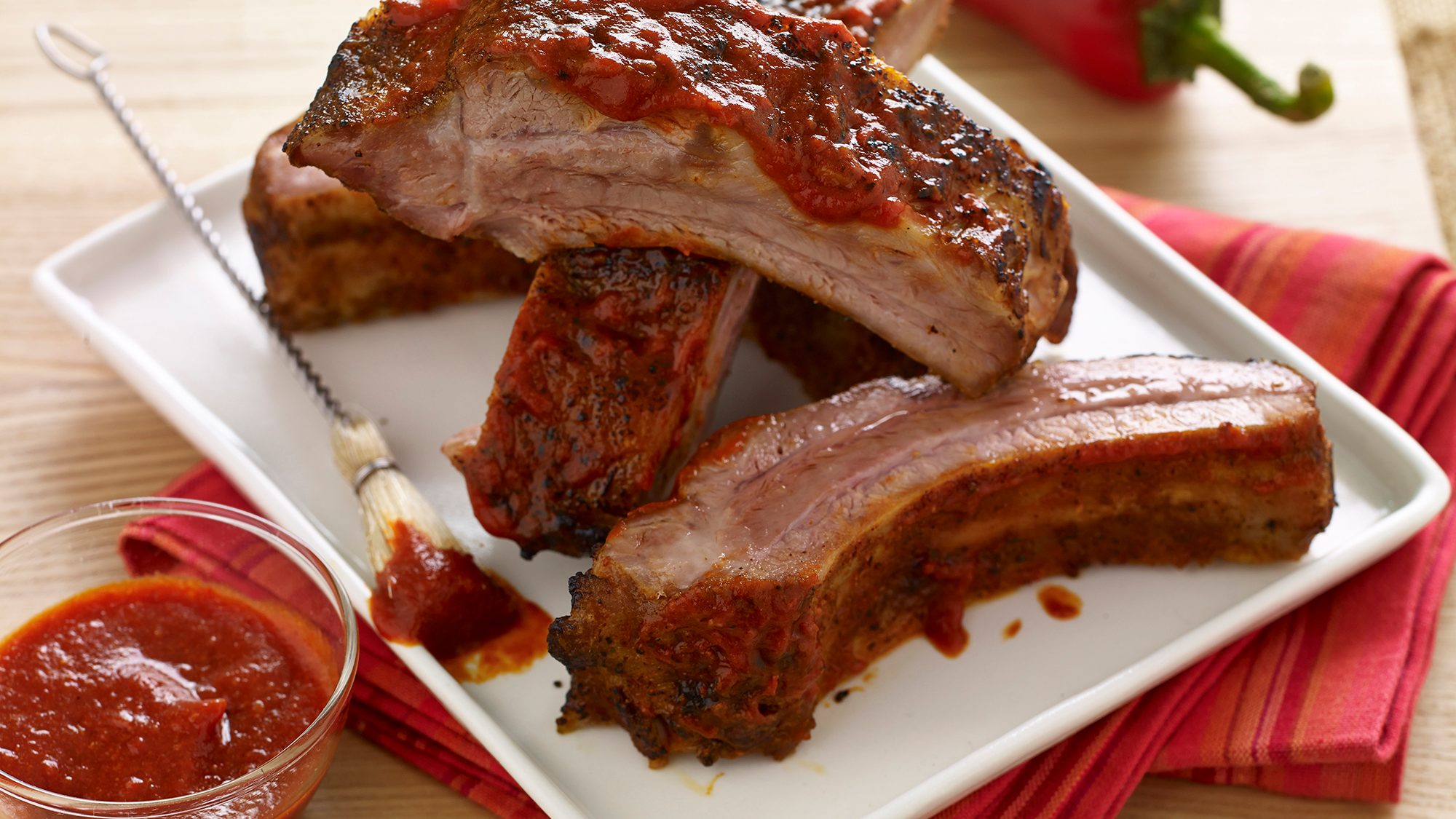 grilled-ribs-with-homemade-sriracha-bbq-sauce.jpg