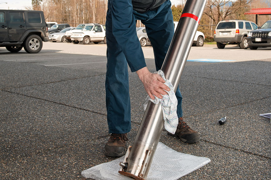 Cleaning-stainless-steel.jpg