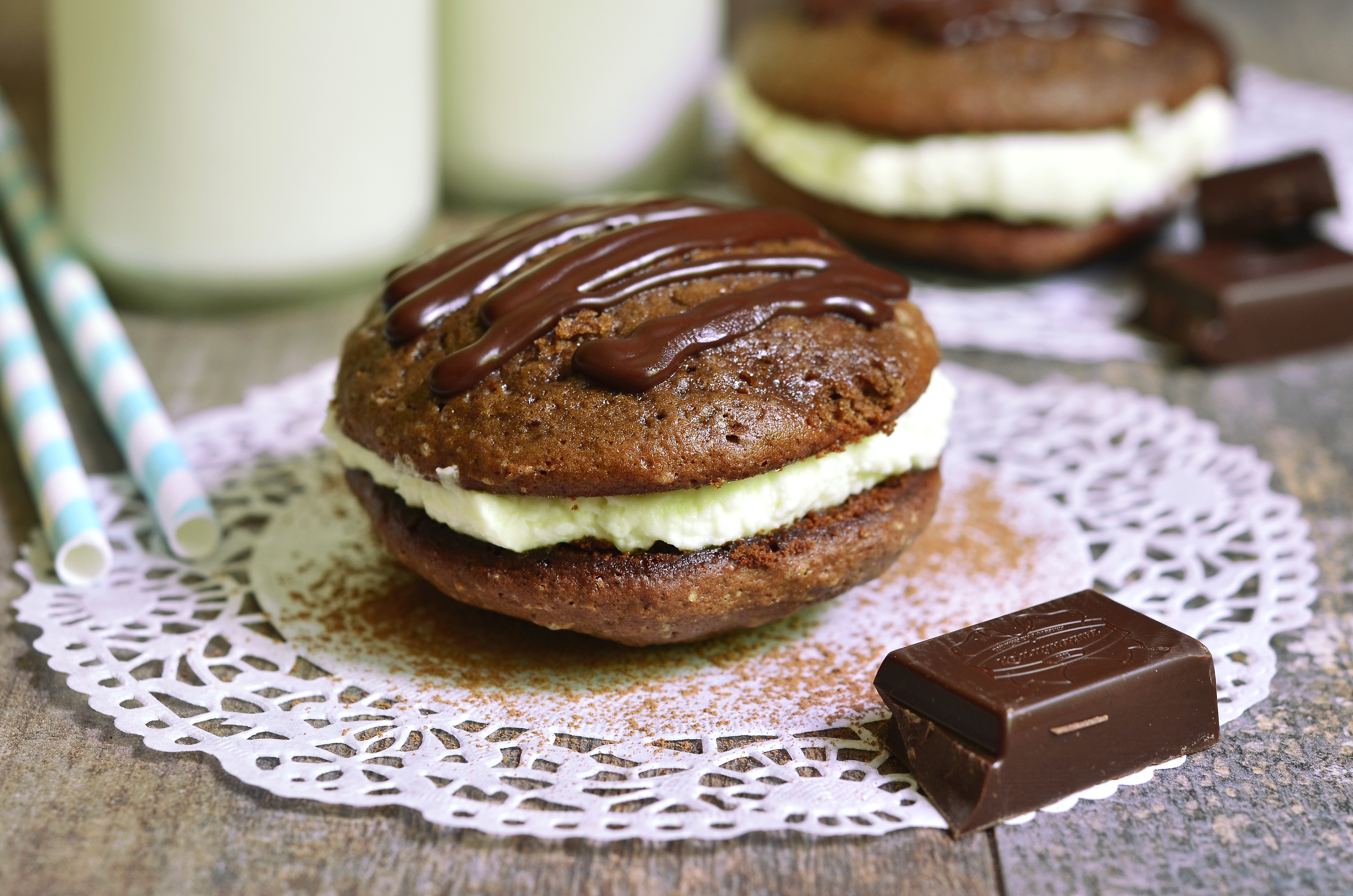 Chocolate whoopie with mascarpone.