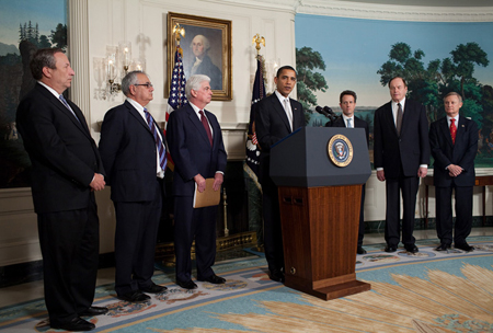 Barney Frank and Christopher Dodd, second and third from left