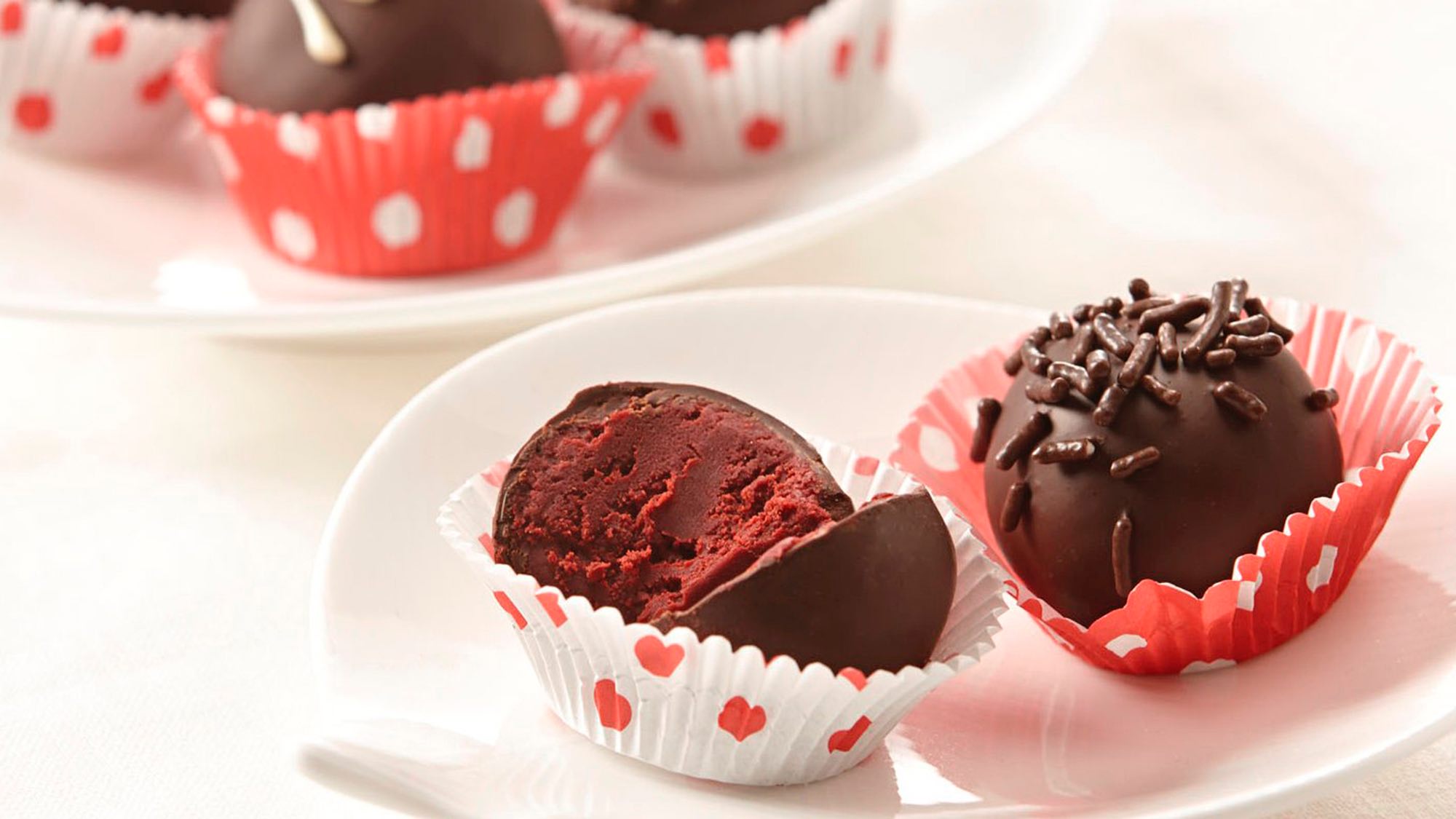 red-velvet-raspberry-truffles.jpg