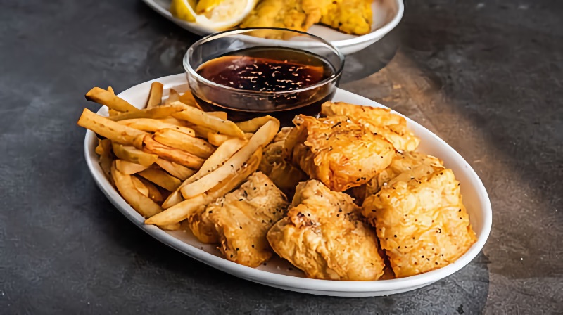 beer-battered-fish-with-peppered-malt-vinegar.jpg