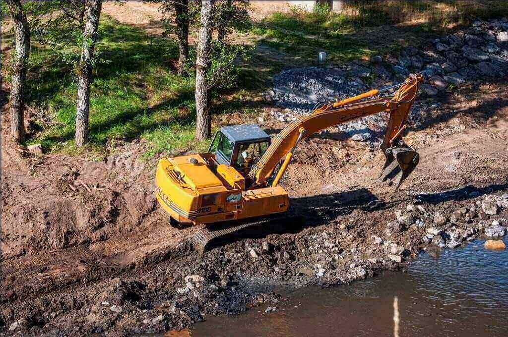 0208060001-09-Excavation-with-dredgers-1024x680.jpg