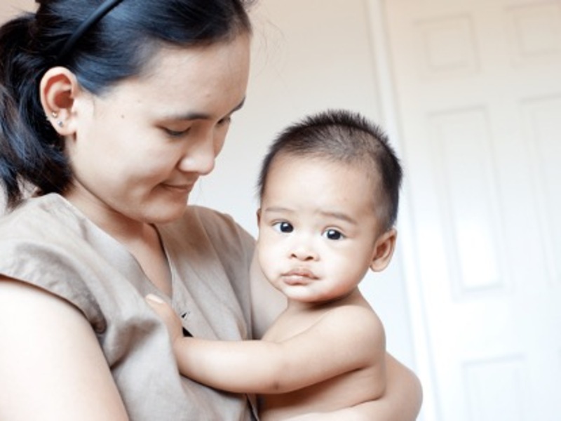 Gak Hanya Sekadar Melahirkan, Ini Deretan Peran Ibu dalam Keluarga