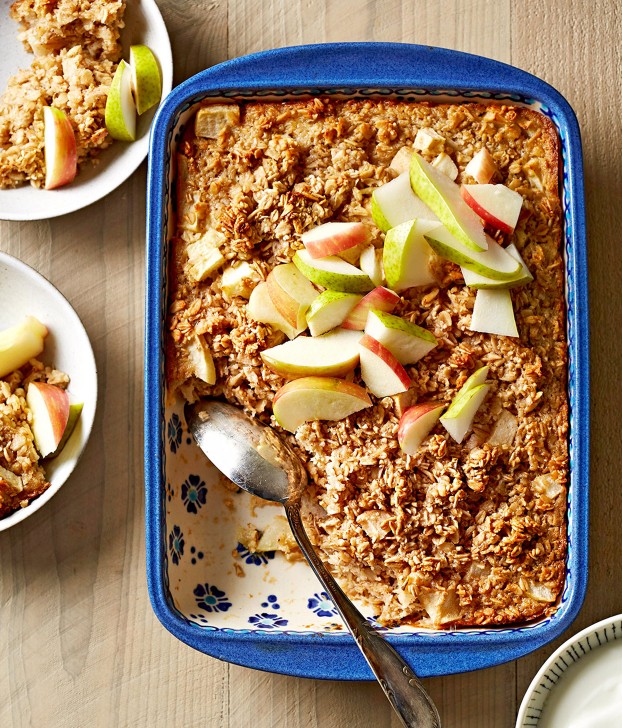 Baked Oatmeal with Fresh Fruit