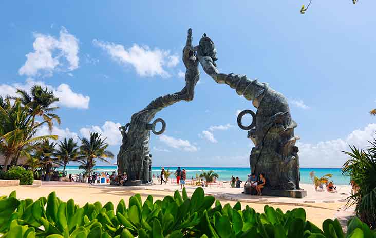 The Portal Maya sculpture in Parque Fundadores, Playa del Carmen, Mexico
