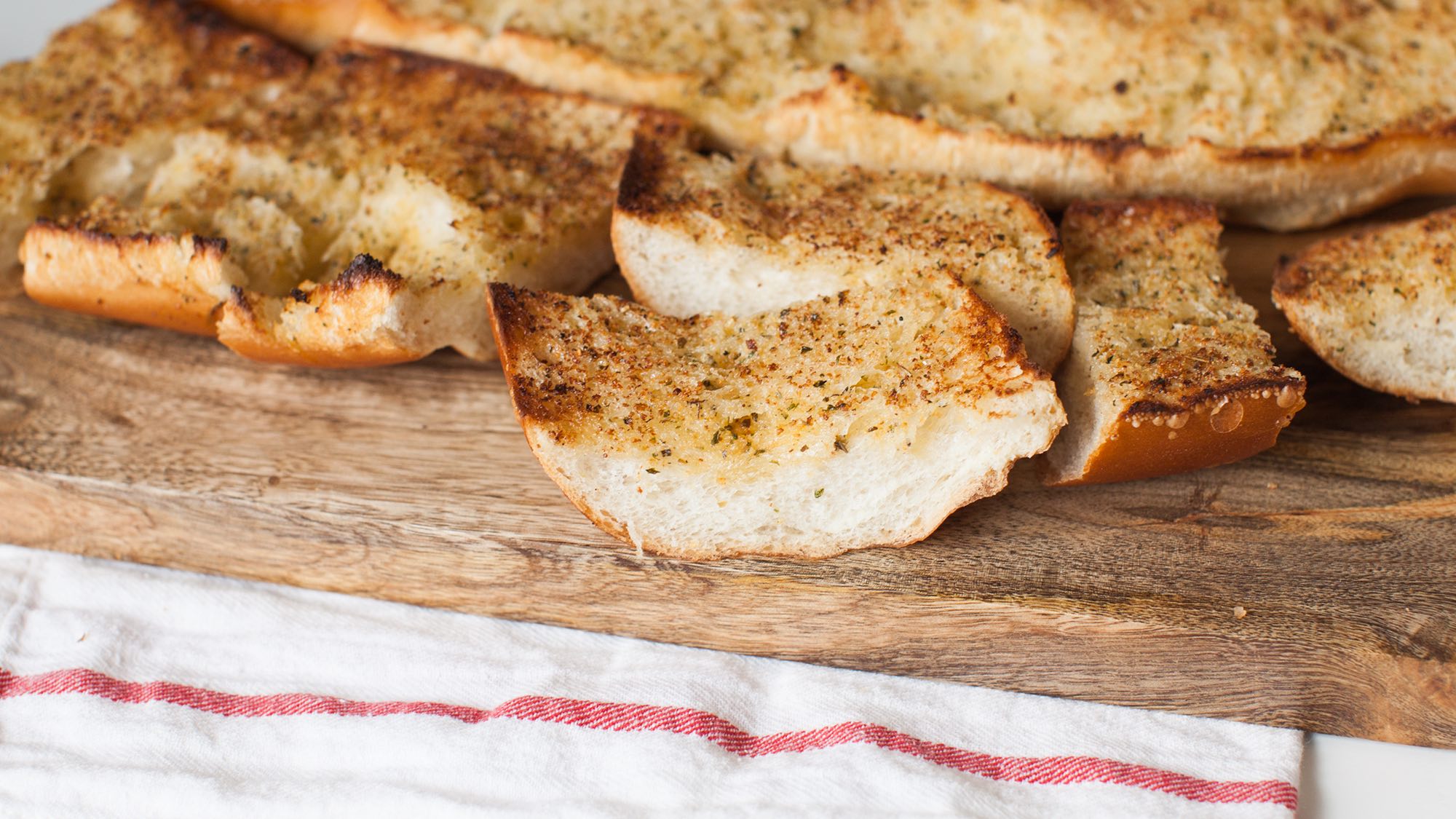 garlic-and-herb-bread-the-little-kitchen.jpg
