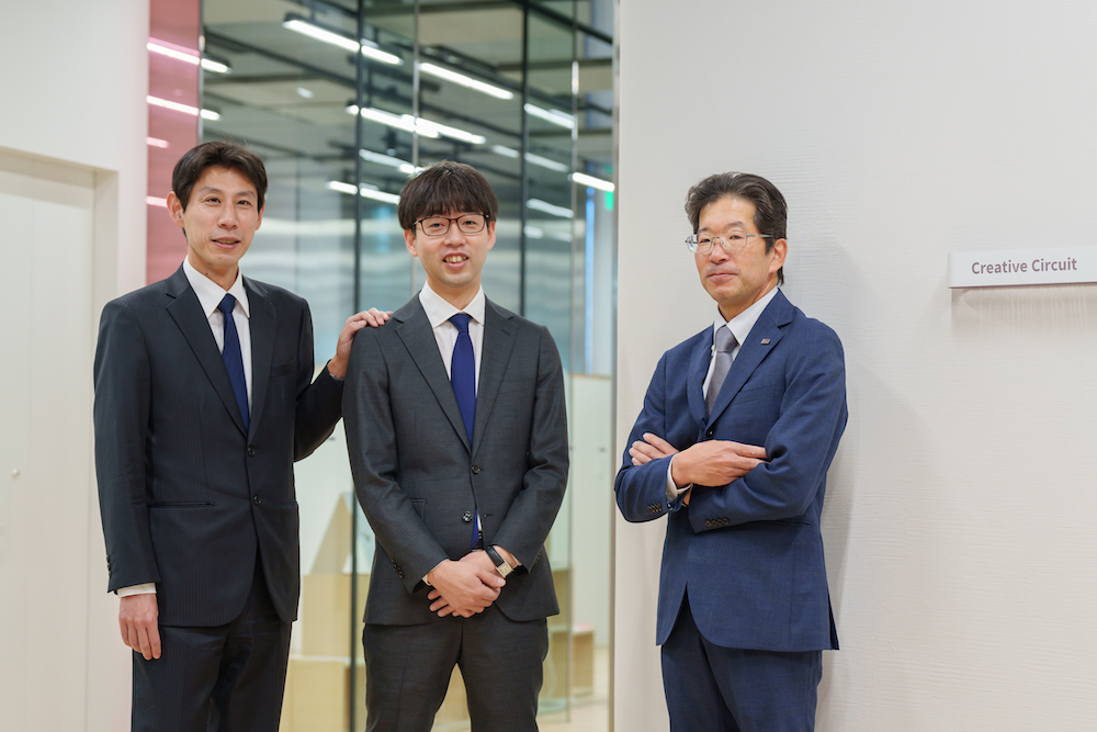 From L to R, Mizutani, Fuchimoto and Nakayama at the interview