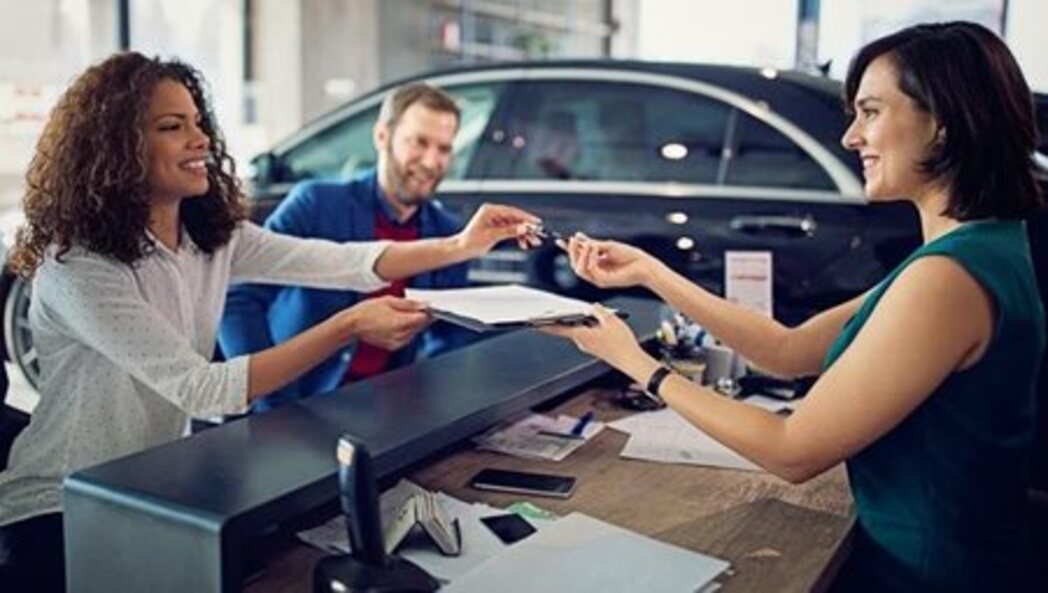 Should you best sale lease a car