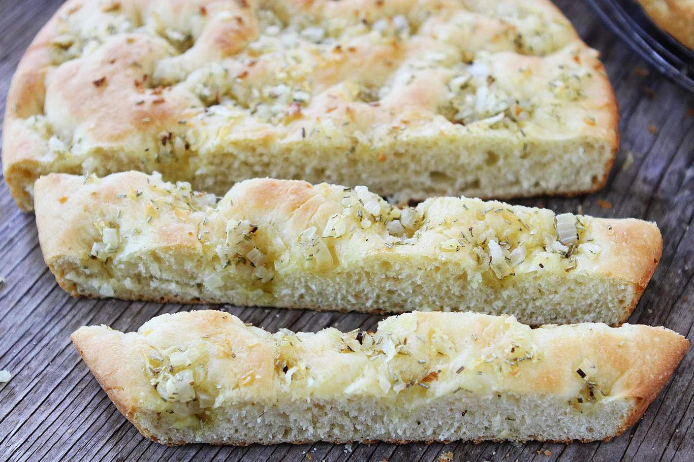 How To Make a 5-Ingredient Mini Loaf Pan Focaccia