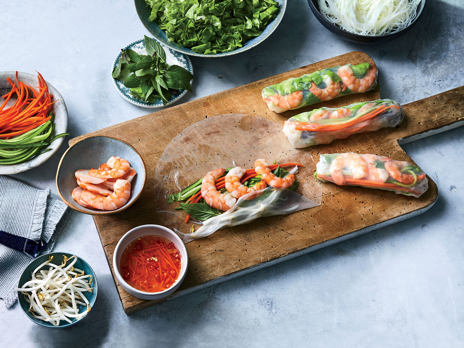 How to Make Perfect Rice Paper Rolls at Home