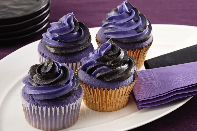 Halloween Purple Dishes | McCormick