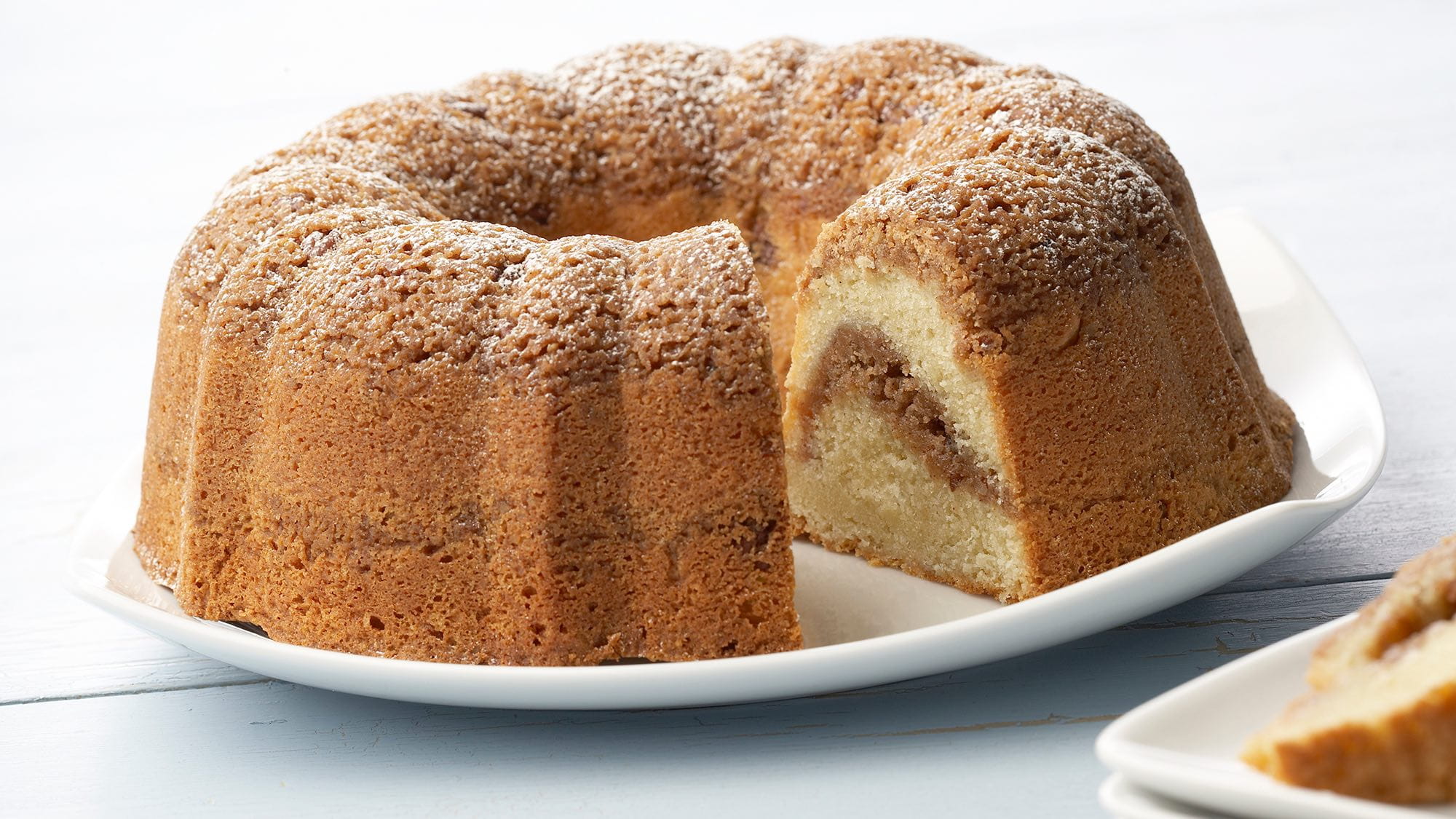 cinnamon-streusel-cake.jpg