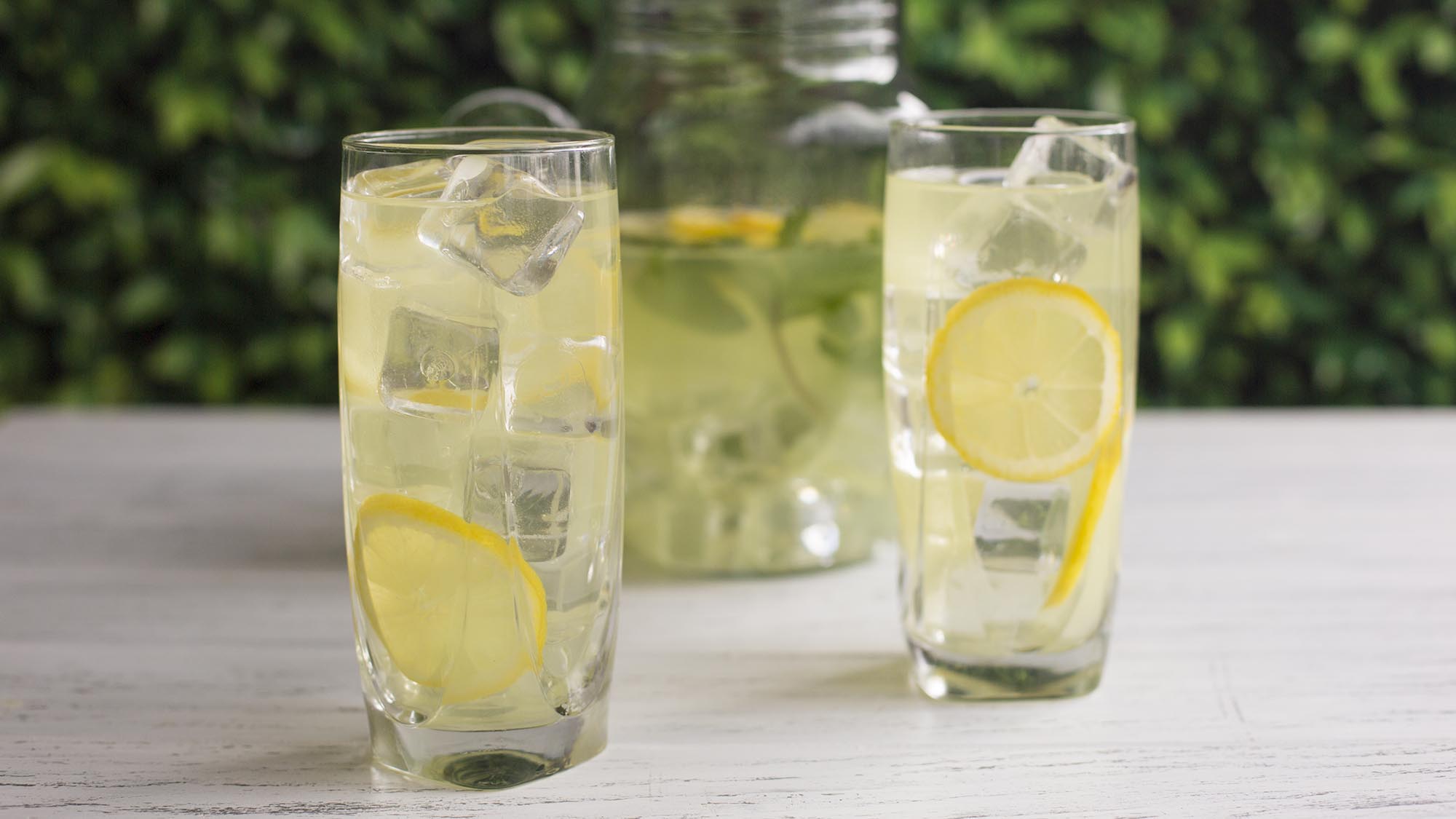 vodka_mint_lemonade_2000x1125.jpg