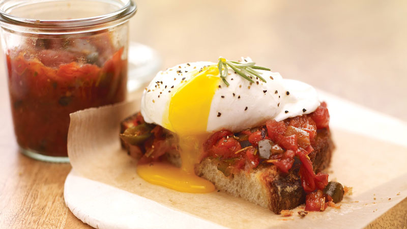 rosemary-smoked-tomato-jam-with-poached-egg.jpg