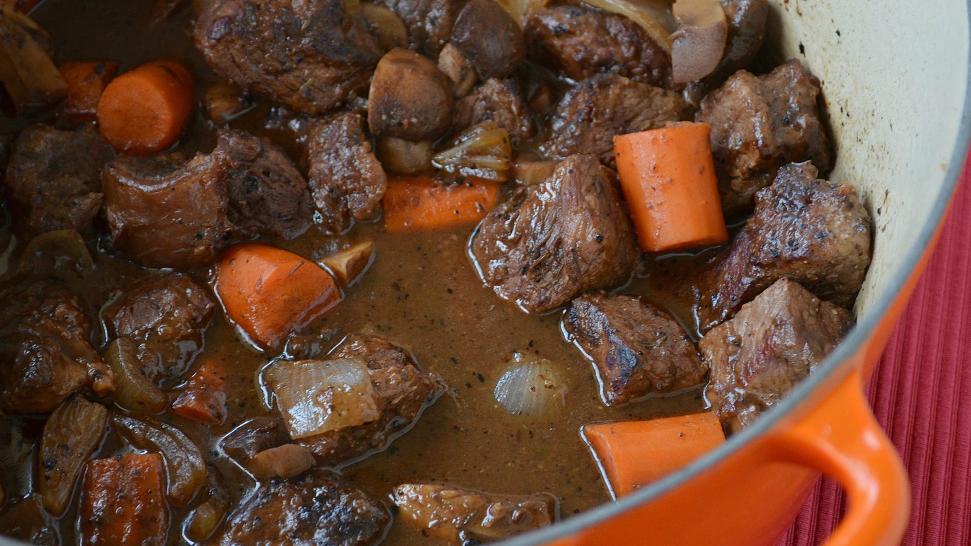 garlic-pepper-beef-burgundy-three-many-cooks.jpg