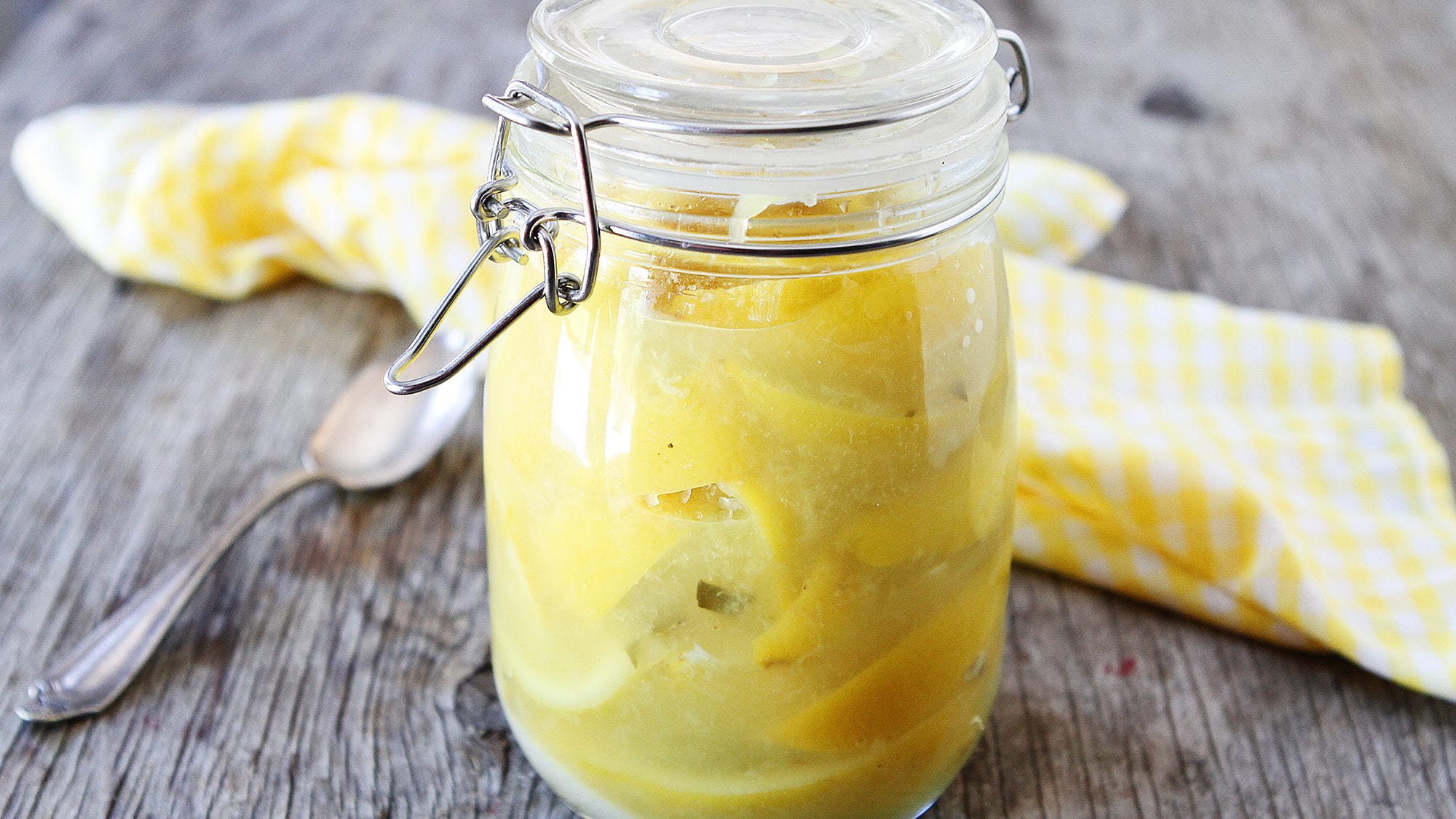 bay-leaf-infused-preserved-lemons.jpg