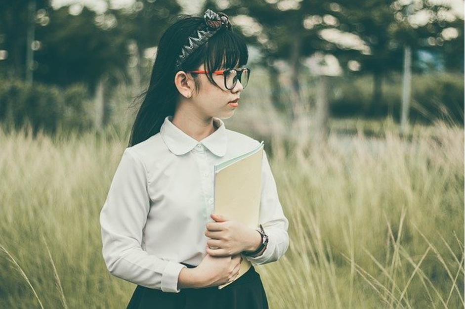 Pilih Mana- Sekolah Swasta atau Sekolah Negeri.png