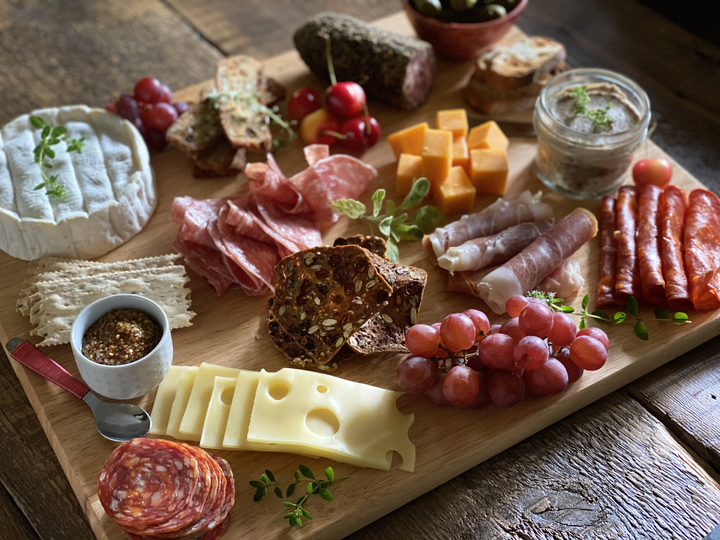 alt="Charcuterie Showdown"