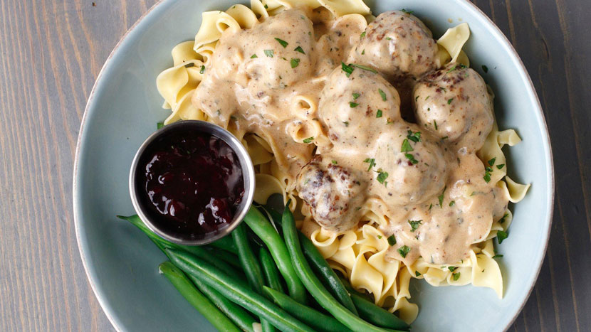 Multi-cooker pasta and vegetables