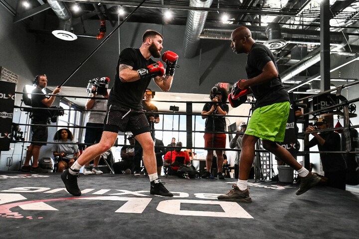 Caleb Plant Media Workout_10_15_2022_Workout_Toby Acuna _ Premier Boxing Champions.jpg